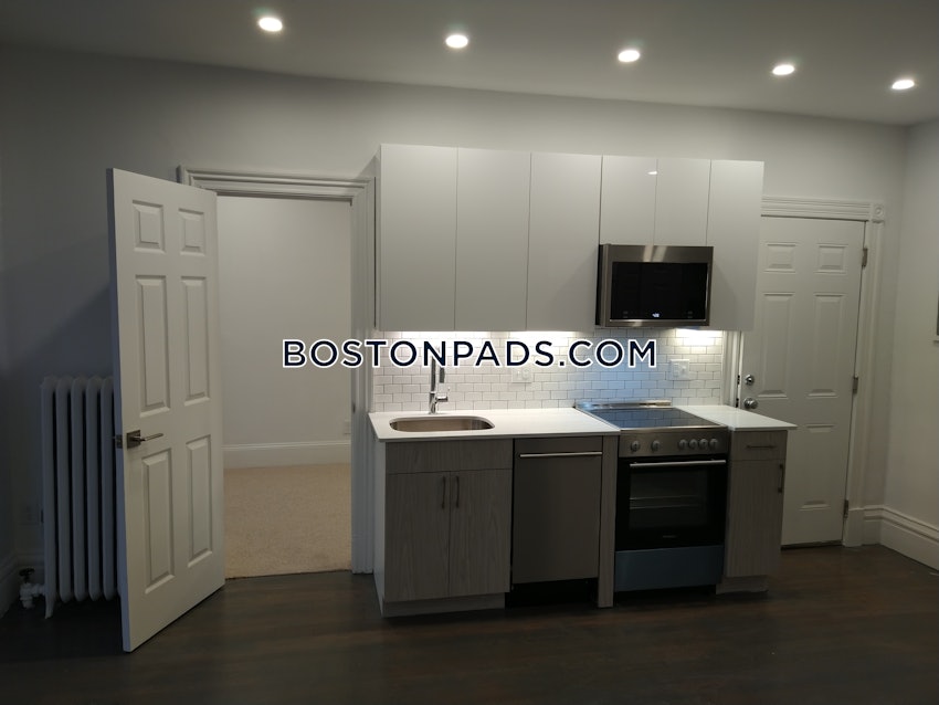 BOSTON - BACK BAY - 1 Bed, 1 Bath - Image 11