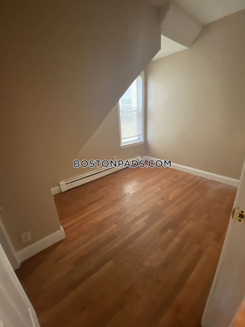 BOSTON - DORCHESTER - BOWDOIN STREET AREA - 4 Beds, 1 Bath - Image 3