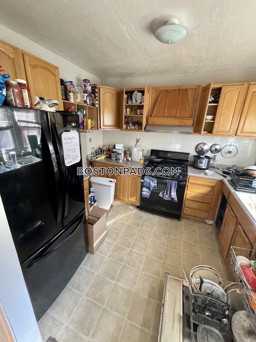 BOSTON - FORT HILL - 3 Beds, 2 Baths - Image 1