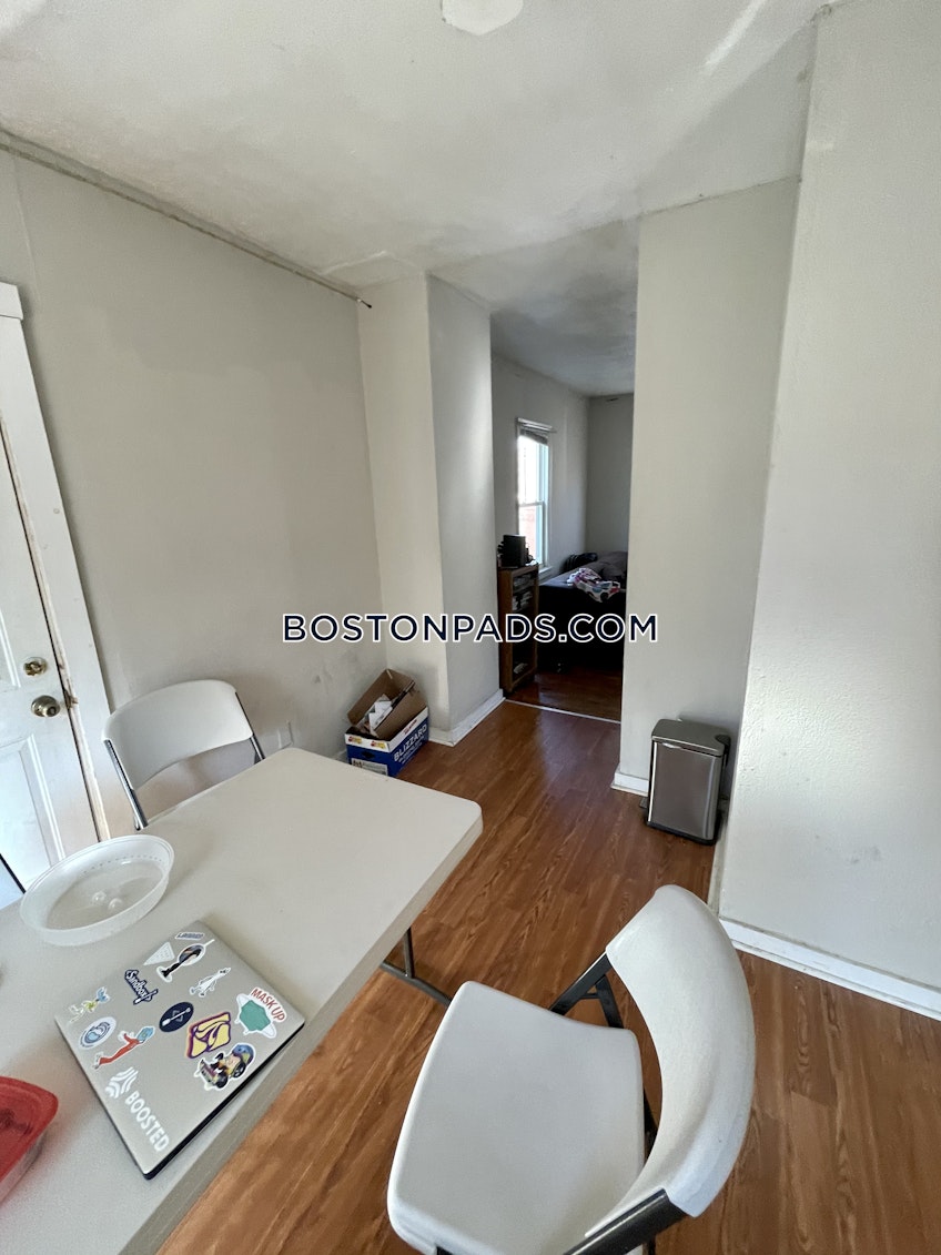 Boston - $4,200+ /month