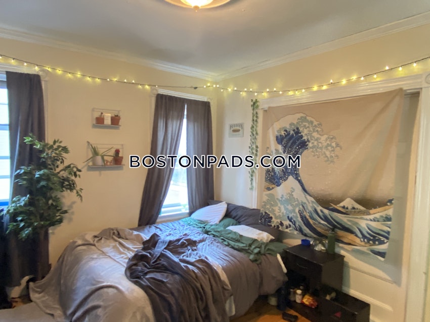 BOSTON - MISSION HILL - 5 Beds, 1 Bath - Image 12