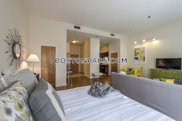 Boston - 2 Beds, 2 Baths