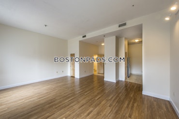 Boston - 2 Beds, 2 Baths