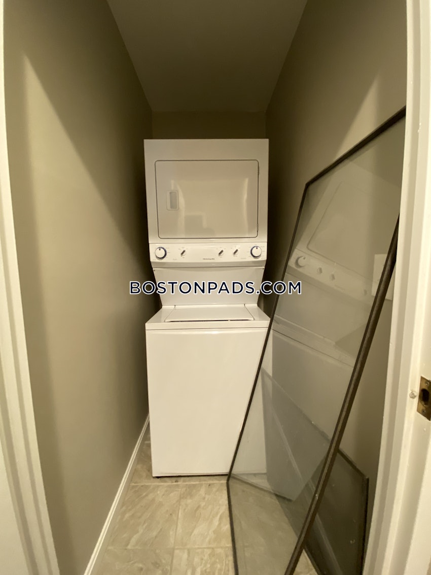 NEEDHAM - 2 Beds, 1 Bath - Image 9