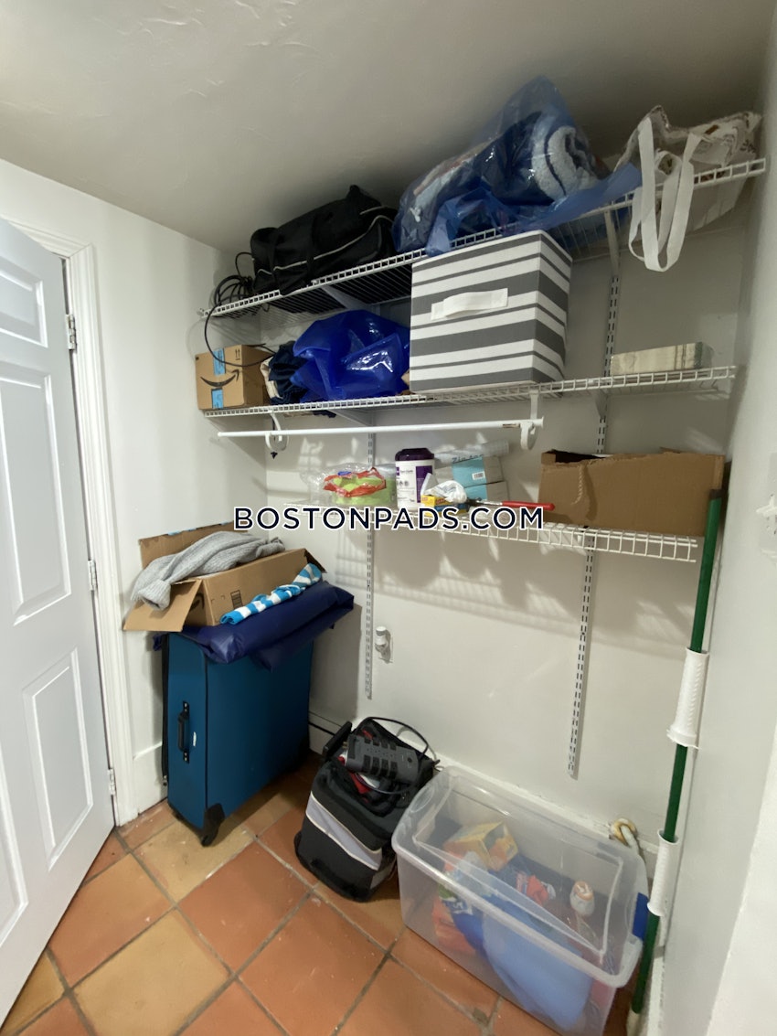 BOSTON - ALLSTON - 5 Beds, 3 Baths - Image 14