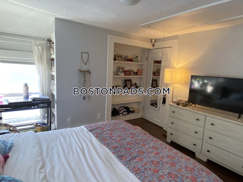 CAMBRIDGE - CENTRAL SQUARE/CAMBRIDGEPORT - 5 Beds, 2.5 Baths - Image 6