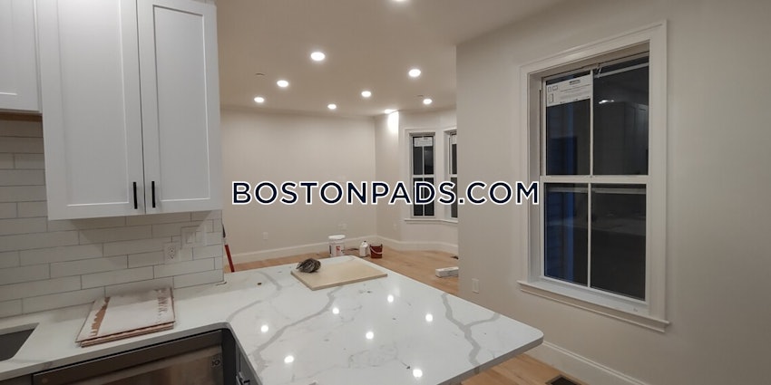 BOSTON - EAST BOSTON - CENTRAL SQ PARK - 3 Beds, 4 Baths - Image 7