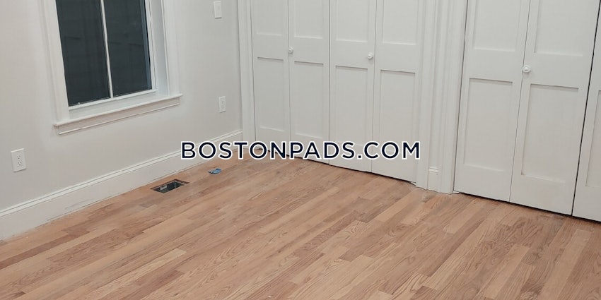 BOSTON - EAST BOSTON - CENTRAL SQ PARK - 3 Beds, 4 Baths - Image 6