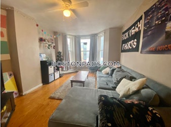 Sewall St. Roxbury Crossing