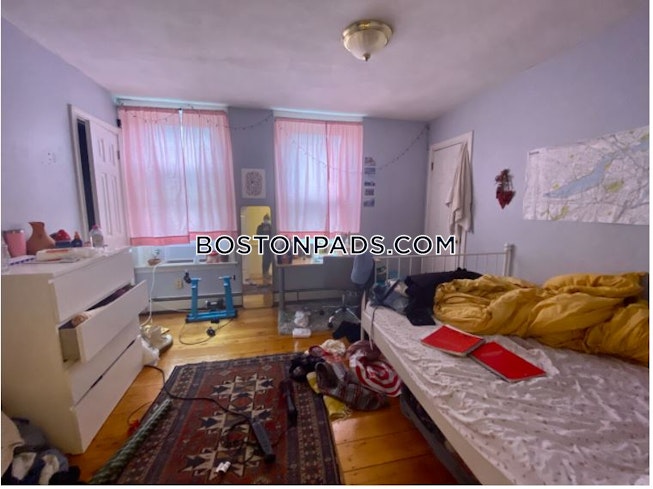 Roxbury Crossing - $4,950+ /mo