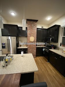 Fort Hill 4 Beds 2 Baths Boston - $5,600 No Fee