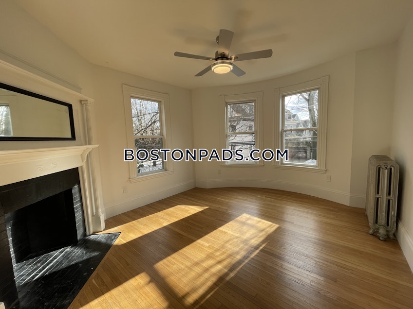 Brookline - $5,415+ /month