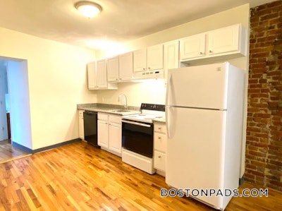 Mission Hill 3 Beds 1 Bath Boston - $4,200