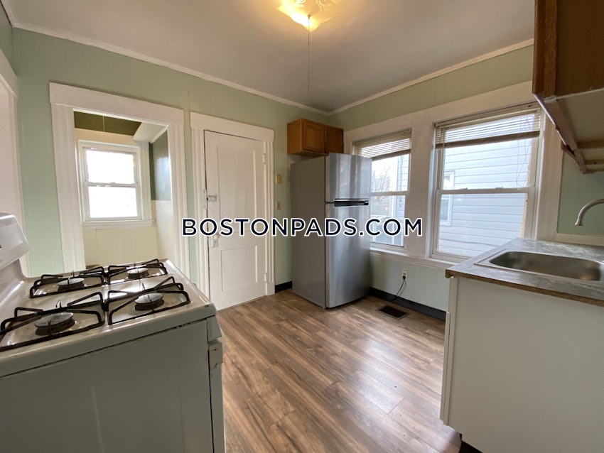 QUINCY - NORTH QUINCY - 2 Beds, 1 Bath - Image 13