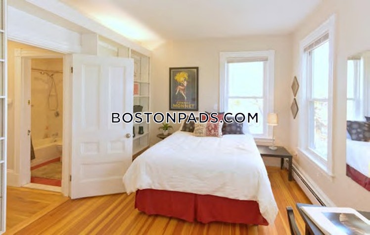 Memorial Dr., Cambridge