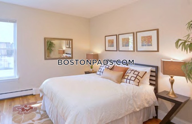 Memorial Dr., Cambridge