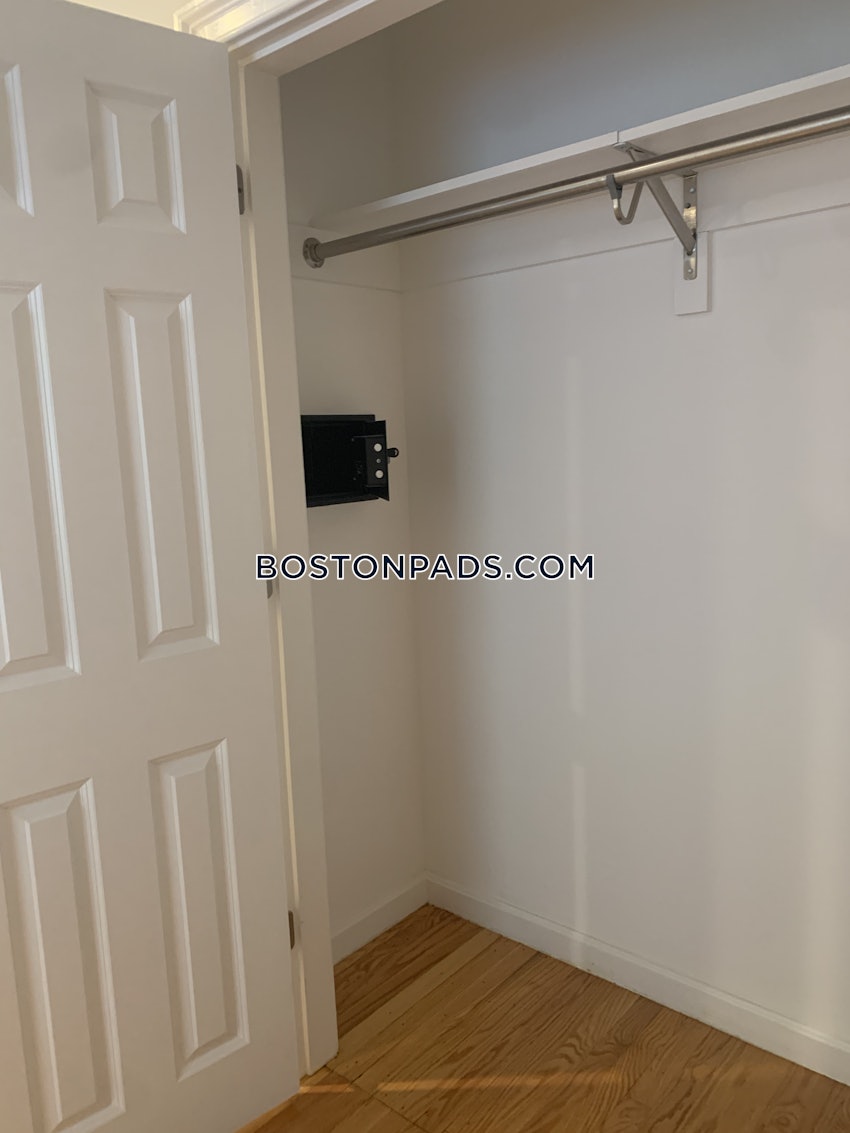 CAMBRIDGE - LECHMERE - 3 Beds, 1 Bath - Image 15