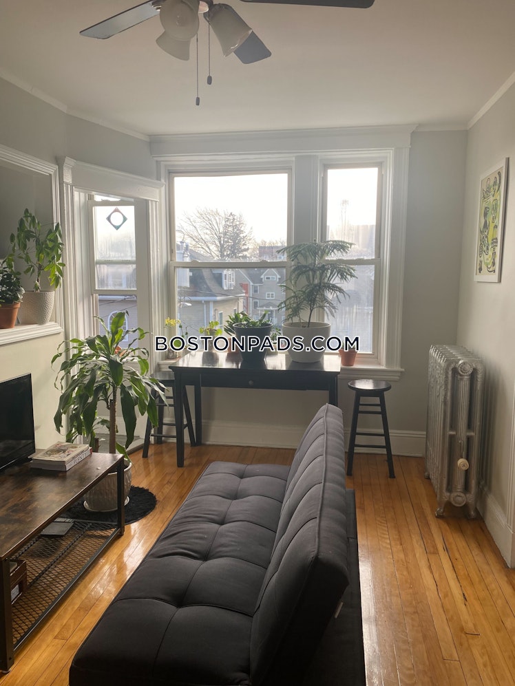 Farrington Ave., Boston