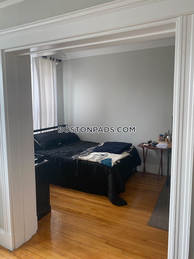 Boston - $2,700+ /mo