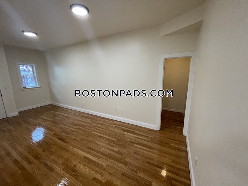 BOSTON - SOUTH BOSTON - EAST SIDE - 3 Beds, 1 Bath - Image 34