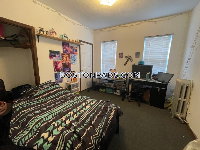 BOSTON - MISSION HILL - 5 Beds, 2 Baths - Image 7