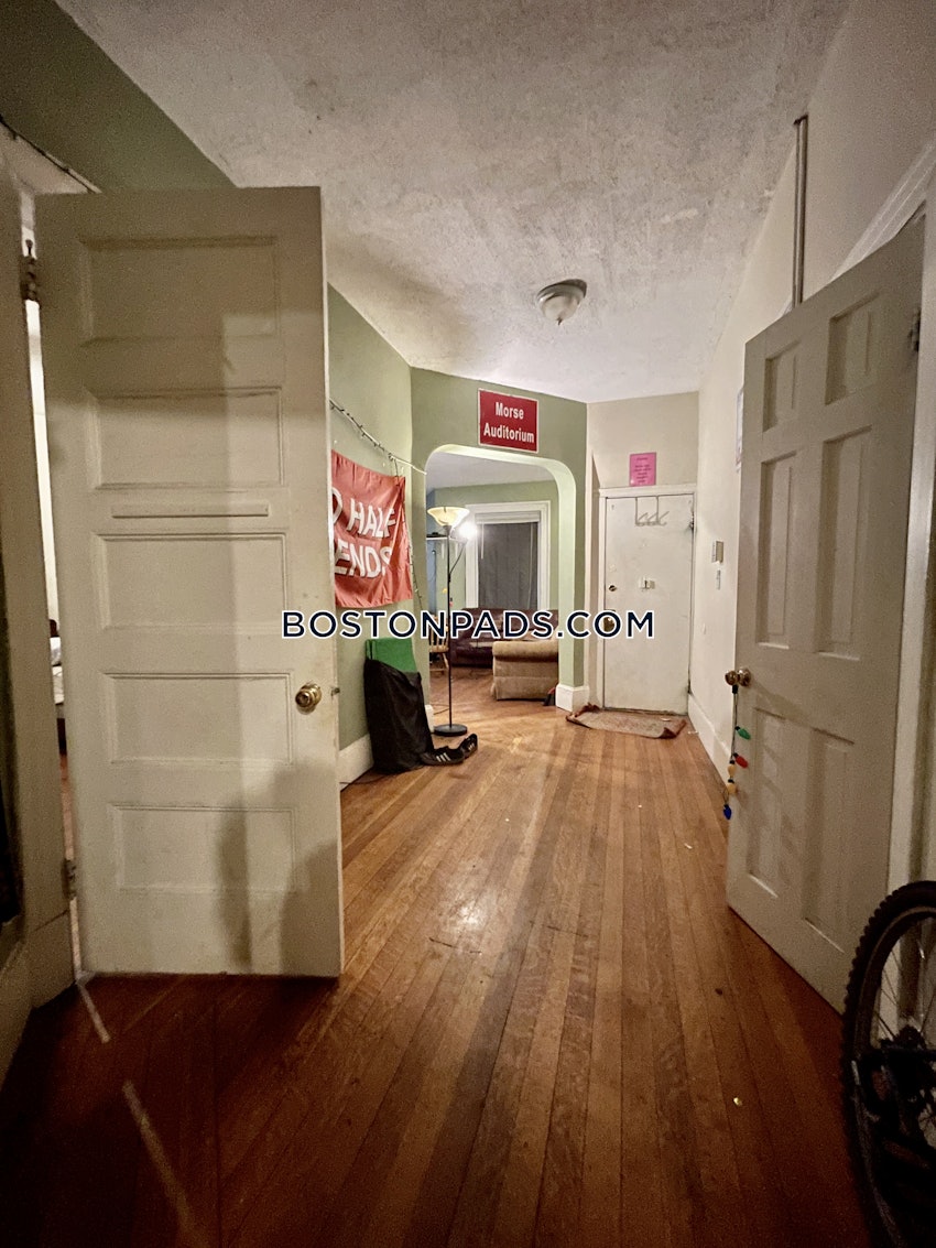 BROOKLINE- BOSTON UNIVERSITY - 3 Beds, 1 Bath - Image 7