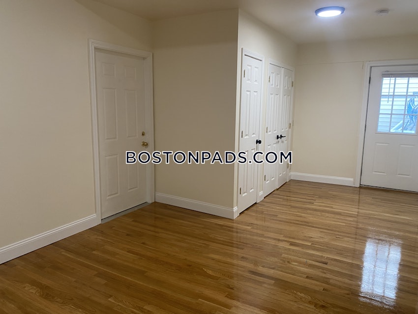 BOSTON - SOUTH BOSTON - EAST SIDE - 3 Beds, 1 Bath - Image 49