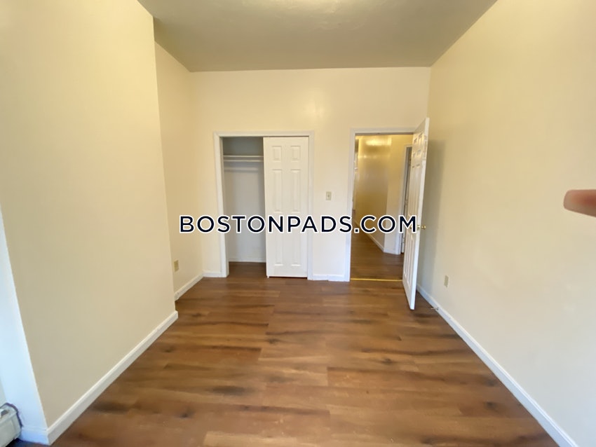 BOSTON - ROXBURY - 4 Beds, 1.5 Baths - Image 3