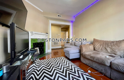 Brookline 4 Beds 2 Baths  Cleveland Circle - $5,675 No Fee