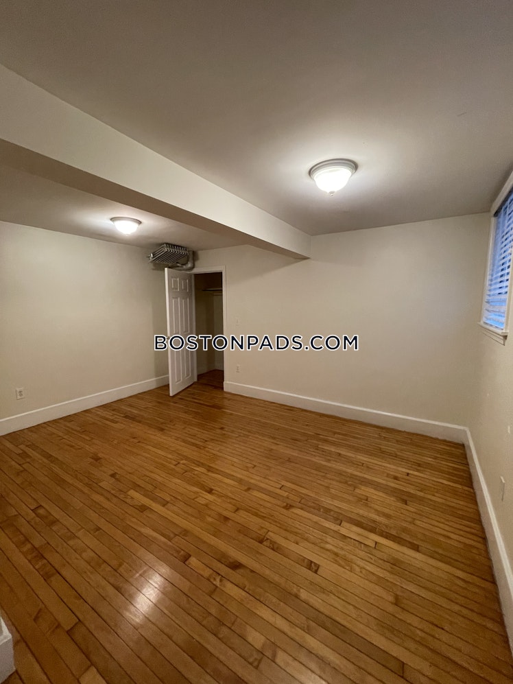 Centre St., Cambridge