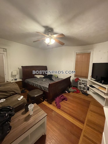 Boston - 3 Beds, 1 Baths