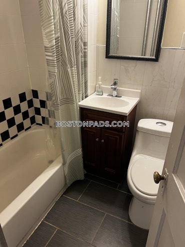 Boston - 3 Beds, 1 Baths