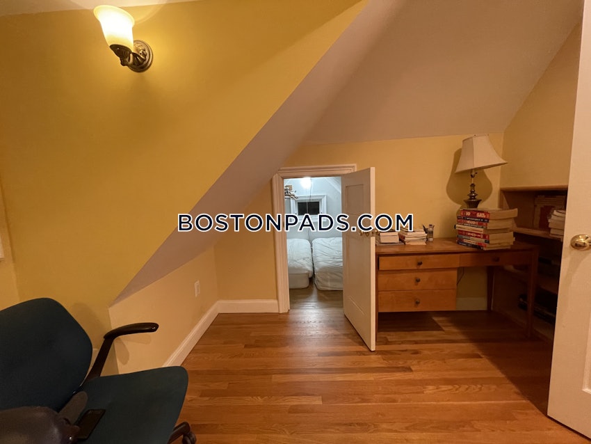 BOSTON - ROXBURY - 3 Beds, 2 Baths - Image 12