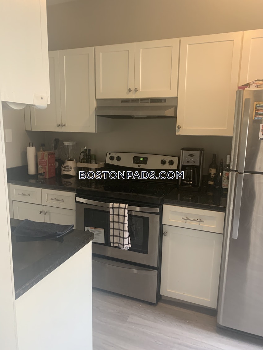 BOSTON - BRIGHTON - BOSTON COLLEGE - 3 Beds, 1 Bath - Image 6