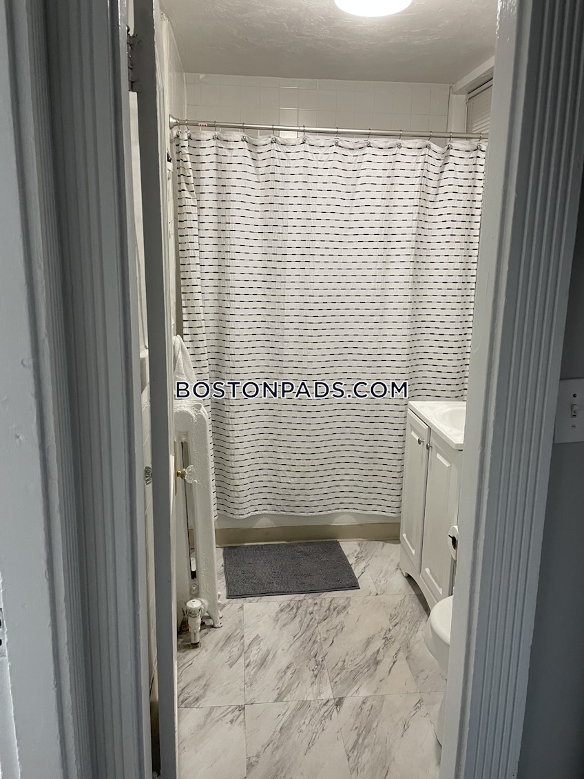 Boston - $4,200+ /month