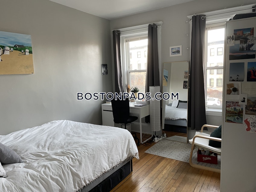 Boston - $4,200+ /month
