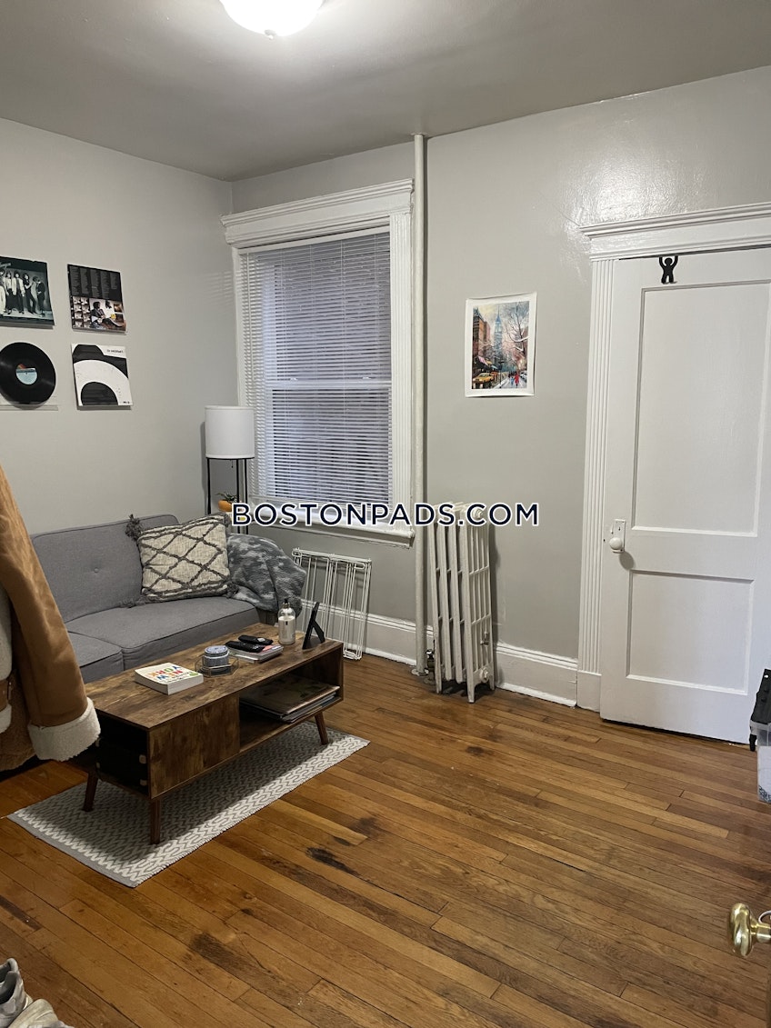 Boston - $4,200+ /month