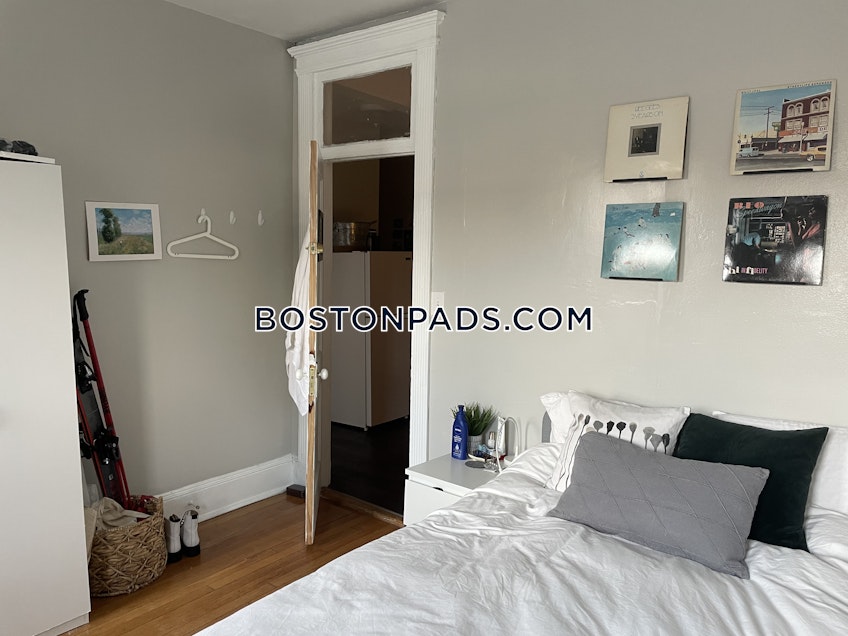 Boston - $4,200+ /month