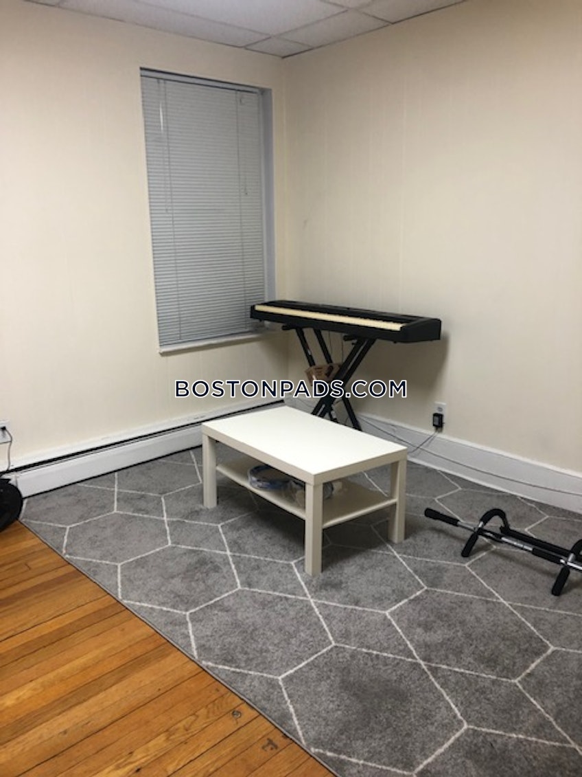 Boston - $3,650+ /month