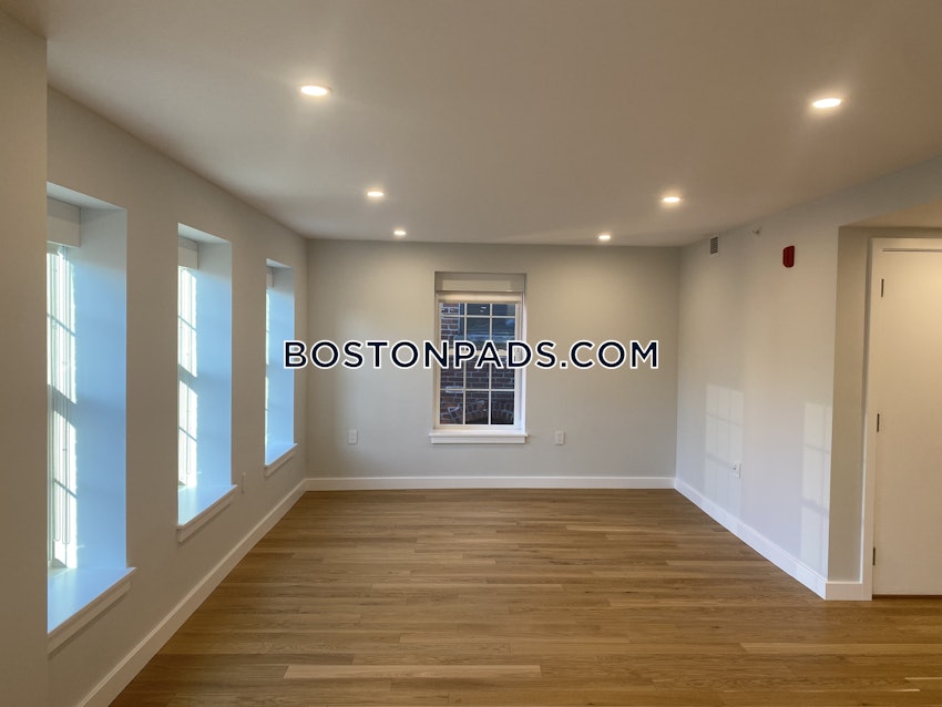 BOSTON - NORTH END - 4 Beds, 3 Baths - Image 19