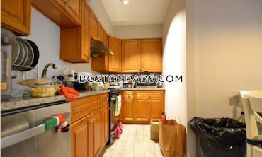 Boston - 4 Beds, 2 Baths