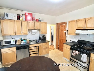 Mission Hill 3 Beds 1 Bath Boston - $4,500