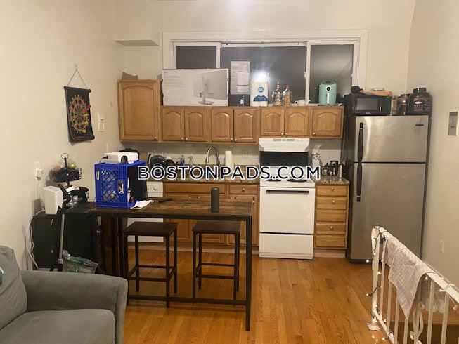 Boston - $4,700+ /mo
