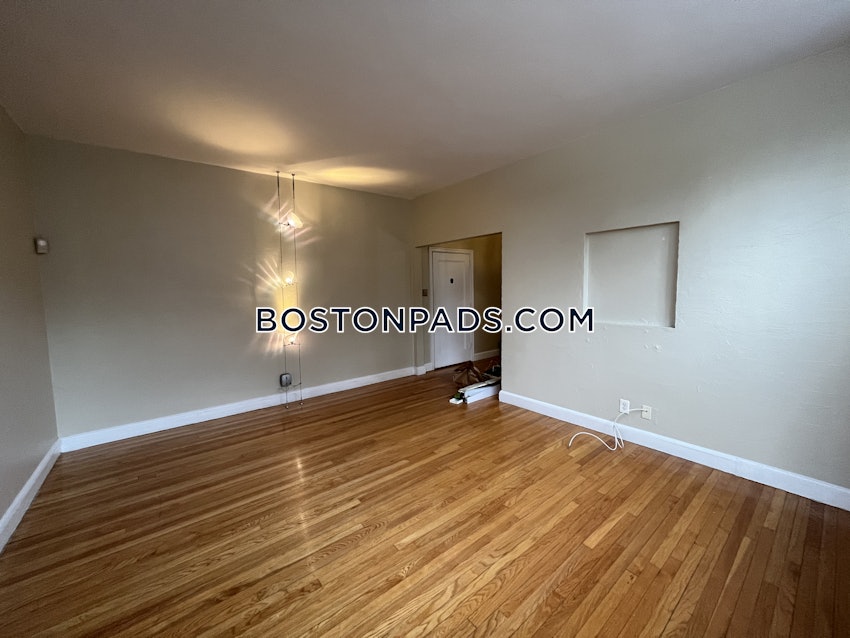 BOSTON - BRIGHTON - BRIGHTON CENTER - 1 Bed, 1 Bath - Image 3