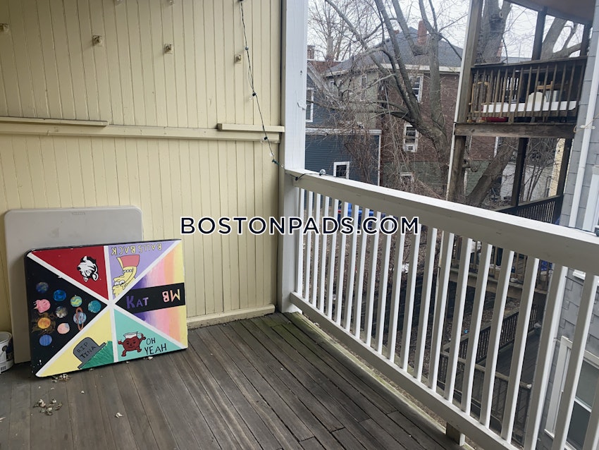 BOSTON - MISSION HILL - 3 Beds, 1 Bath - Image 27