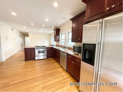 Mission Hill 4 Beds 2 Baths Boston - $6,800