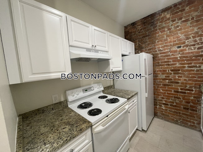 Boston - $4,350+ /mo