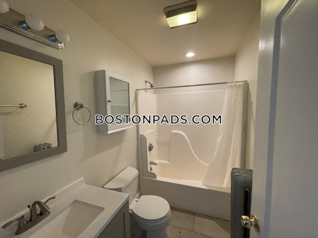 Boston - $4,350+ /mo