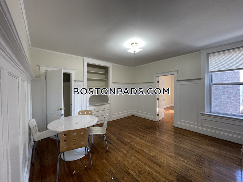 Boston - $4,350+ /month