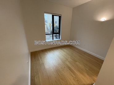 Boston - 2 Beds, 2 Baths